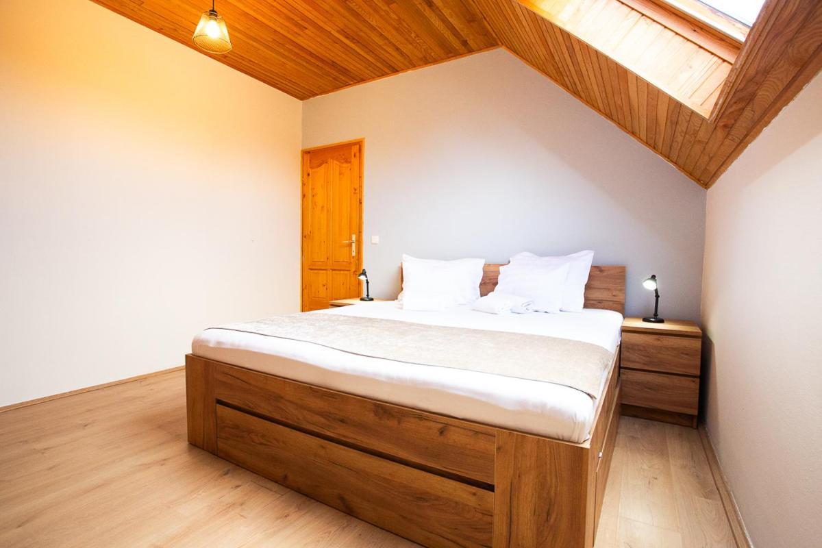 Strandi Apartmanok- Boglarka Appartement