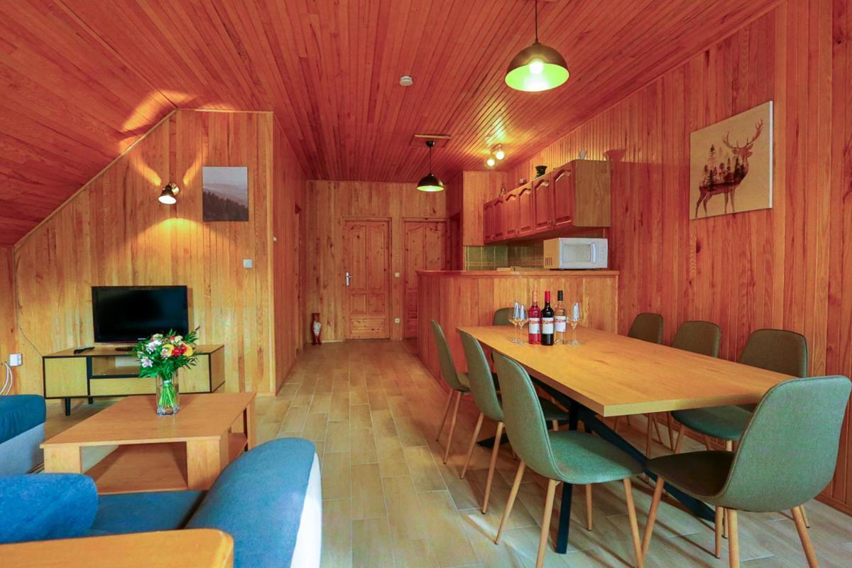 Strandi Apartmanok- Boglarka דירה